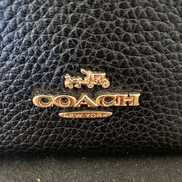 Coach Noa Pop-up Messenger Pouch Black Pebbled Leather Crossbody Bag - Picture 4 of 13